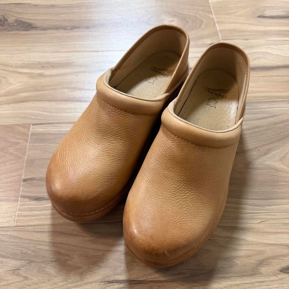 Dansko Professional Platform Clogs Honey Leather Slip On Mules EU 41 US 10.5-11